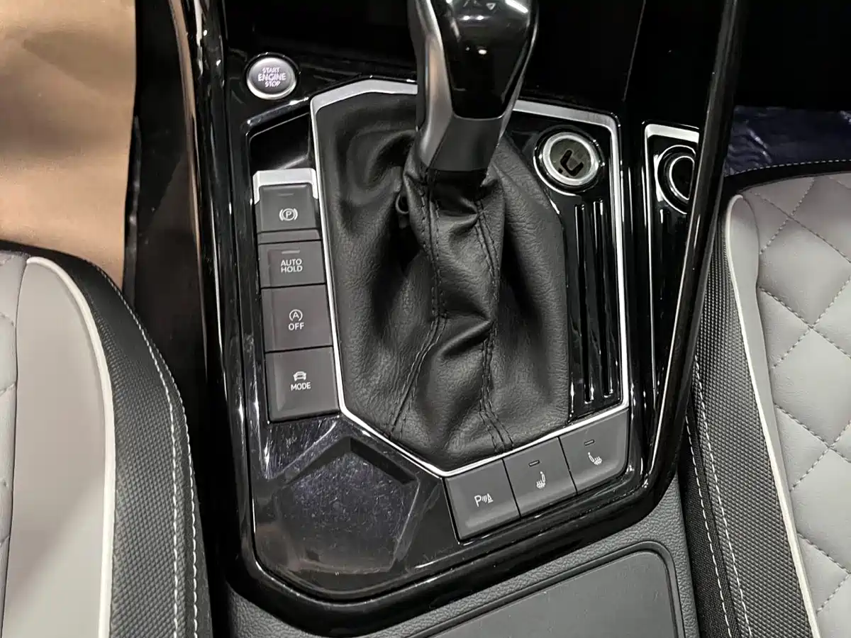 Volkswagen Tayron 2023 280TSI 2WD Luxury Plus Advanced Edition фото 22