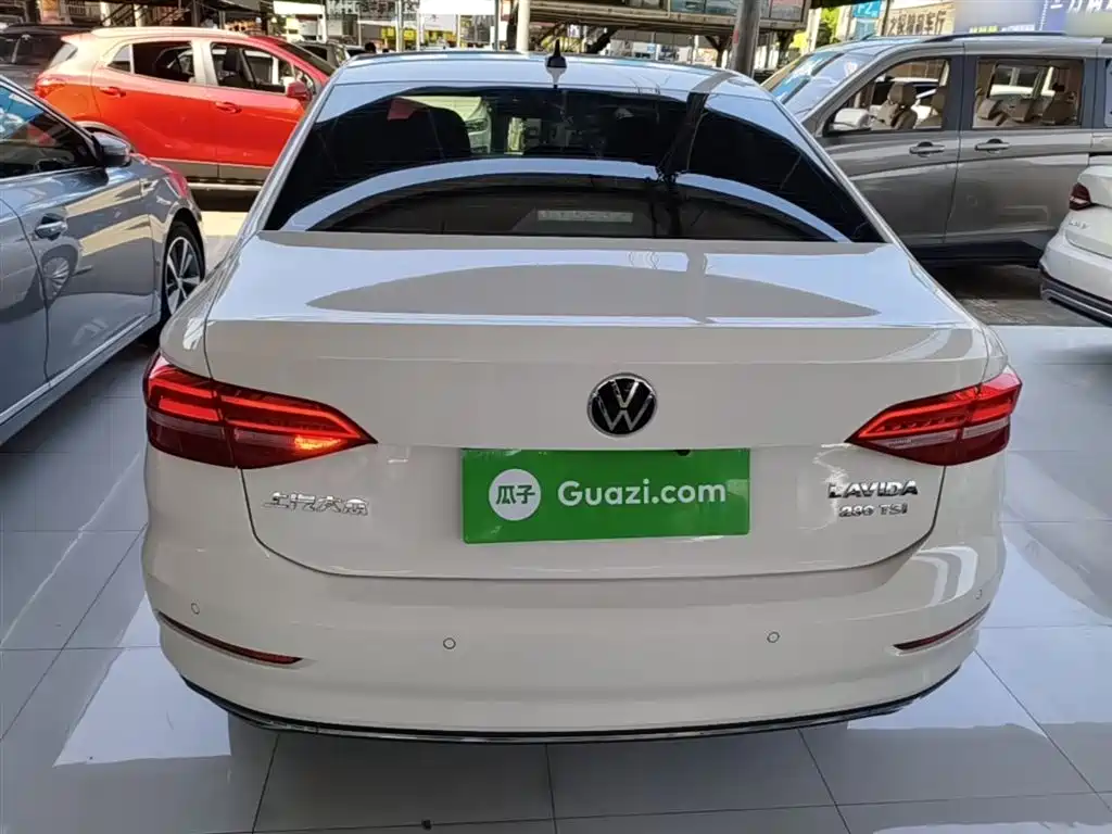 Volkswagen Lavida 2021 280TSI DSG Comfort Edition фото 6
