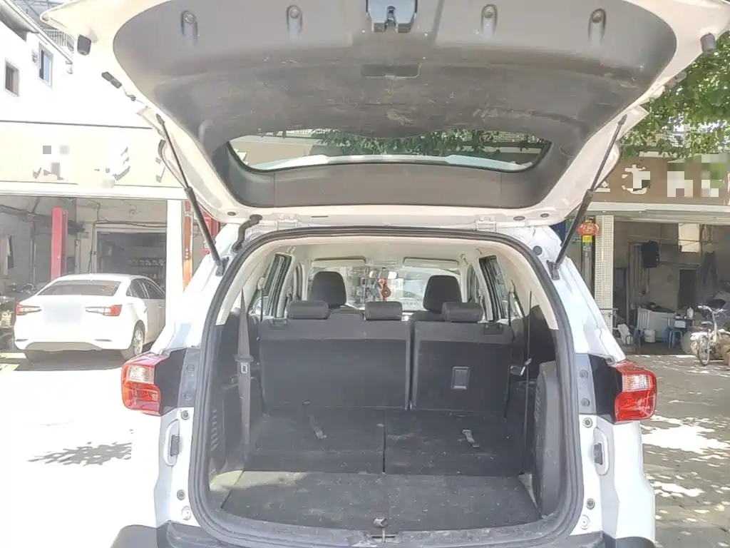 BAIC Ruixiang X3 2023 2022 1.5L Manual Comfort 7-Seater