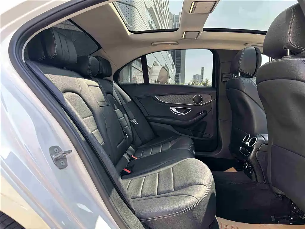 Mercedes-Benz C-Class 2020 C 260 L фото 19