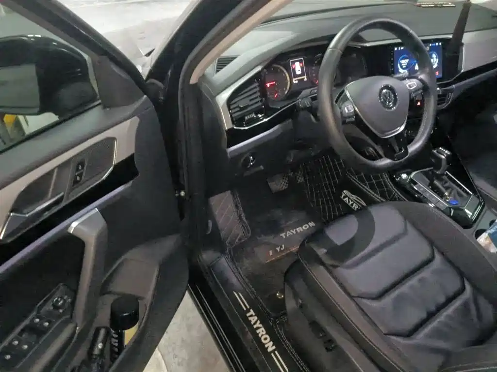 Volkswagen Tayron 2019 330TSI 2WD Luxury China VI фото 14