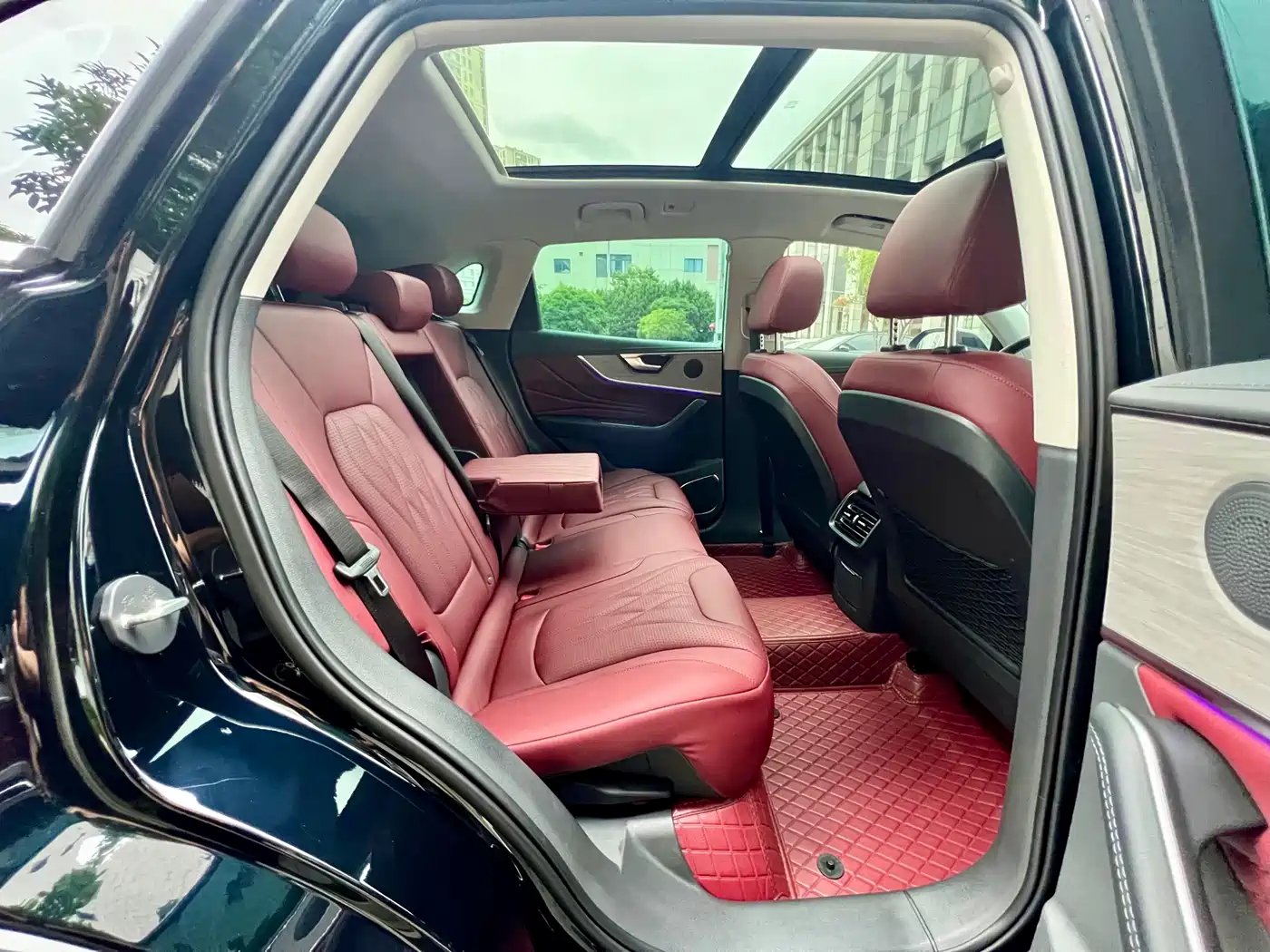 Hongqi HS5 2025 2.0T 2WD Mystic Shadow Edition фото 18