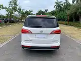 Фото 5 - Baojun 730
