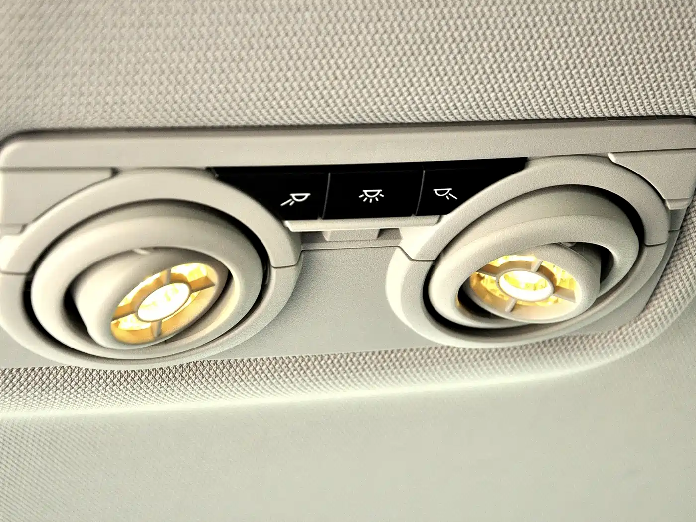 Photo 21 - BMW 3 Series