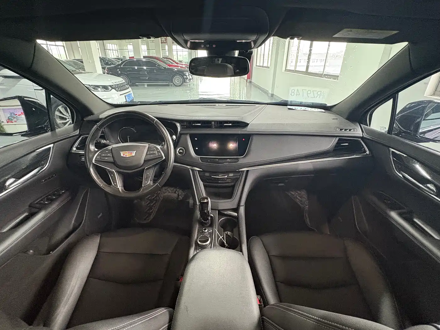 Cadillac XT5 2022 2.0T 2WD Luxury фото 10