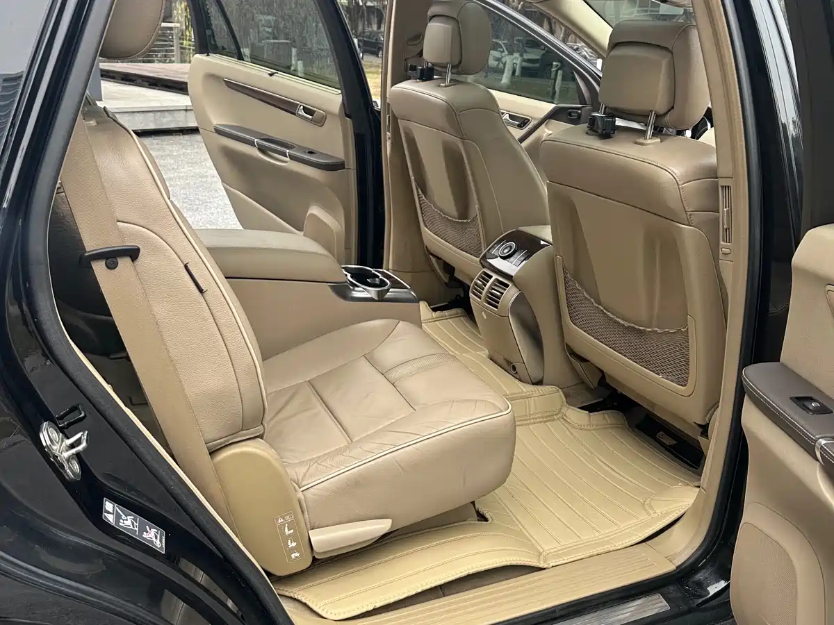 Mercedes-Benz R-Class 2011 R 350 L 4MATIC фото 13