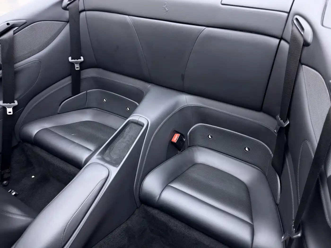 Ferrari Portofino 2019 2018 Model 3.9T