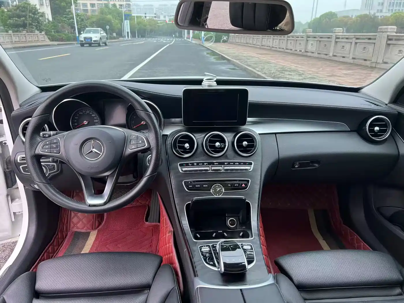 Mercedes-Benz C-Class 2018 C 200 L Sport Edition фото 4