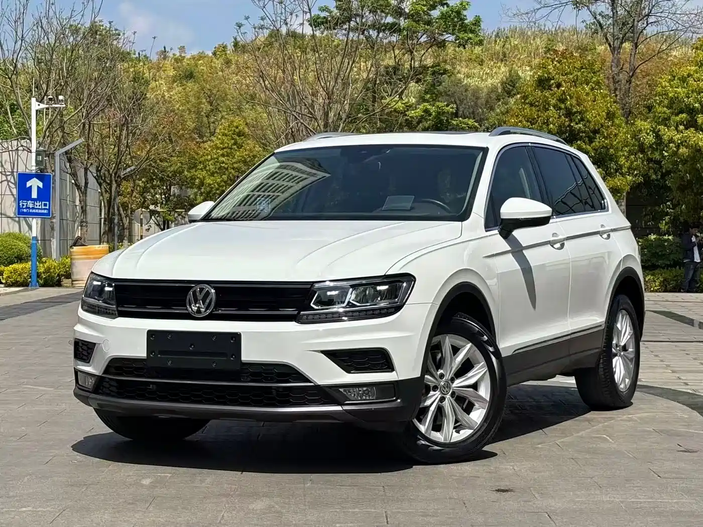 Volkswagen Tiguan 2019 330TSI 4WD Smart Edition