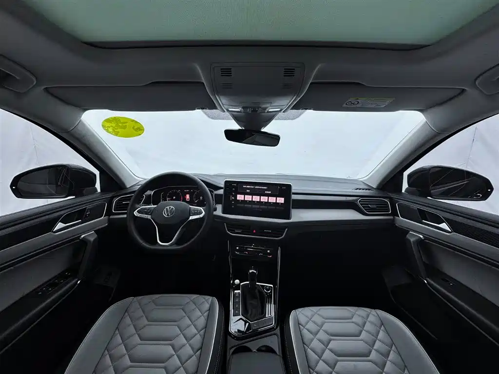 Volkswagen Tayron 2023 280TSI 2WD Luxury Plus Advanced Edition фото 24
