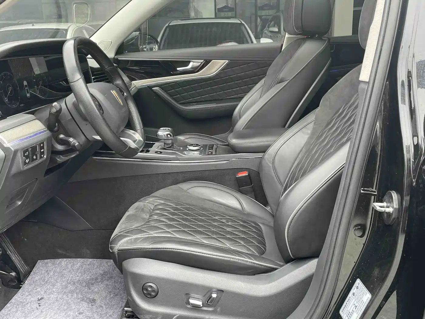 Hongqi HS5 2019 2.0T Smart Connect Enjoy 4WD Edition фото 8