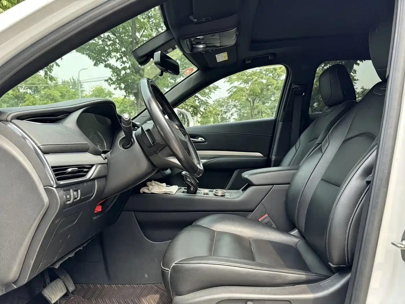Cadillac XT4 2019 2018 28T FWD Leading Edition