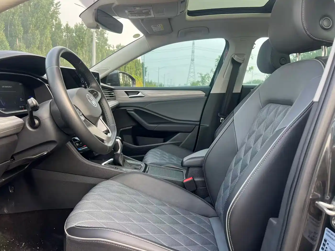 Volkswagen Sagitar 2023 Model Year 200TSI DSG Surpass Edition фото 4