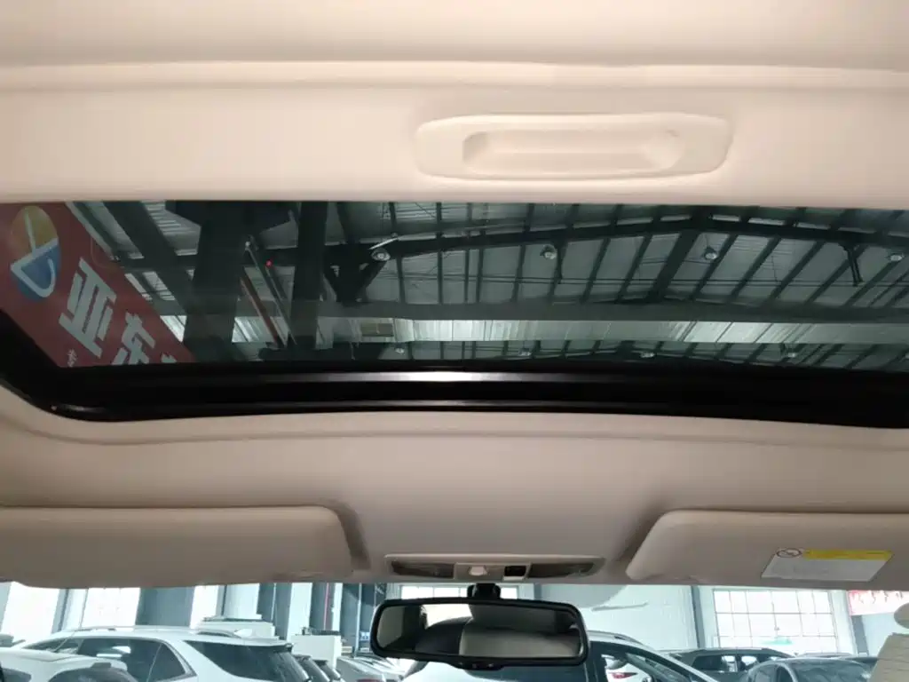 Mitsubishi Outlander 2017 2018 2.0L 2WD Glory Edition 5-seater