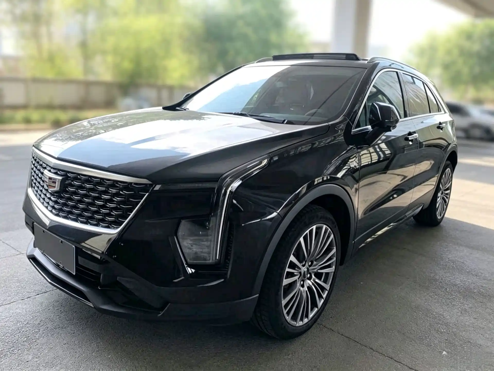 Photo 1 - Cadillac XT4