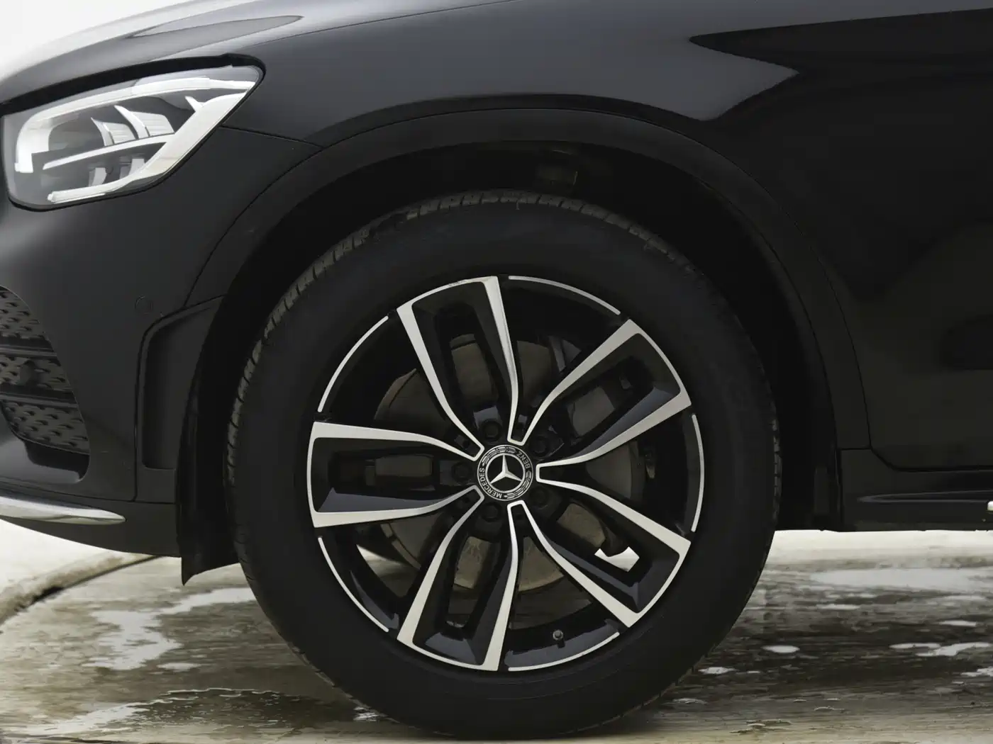 Mercedes-Benz GLC 2021 GLC 300 L 4MATIC Sporty фото 6