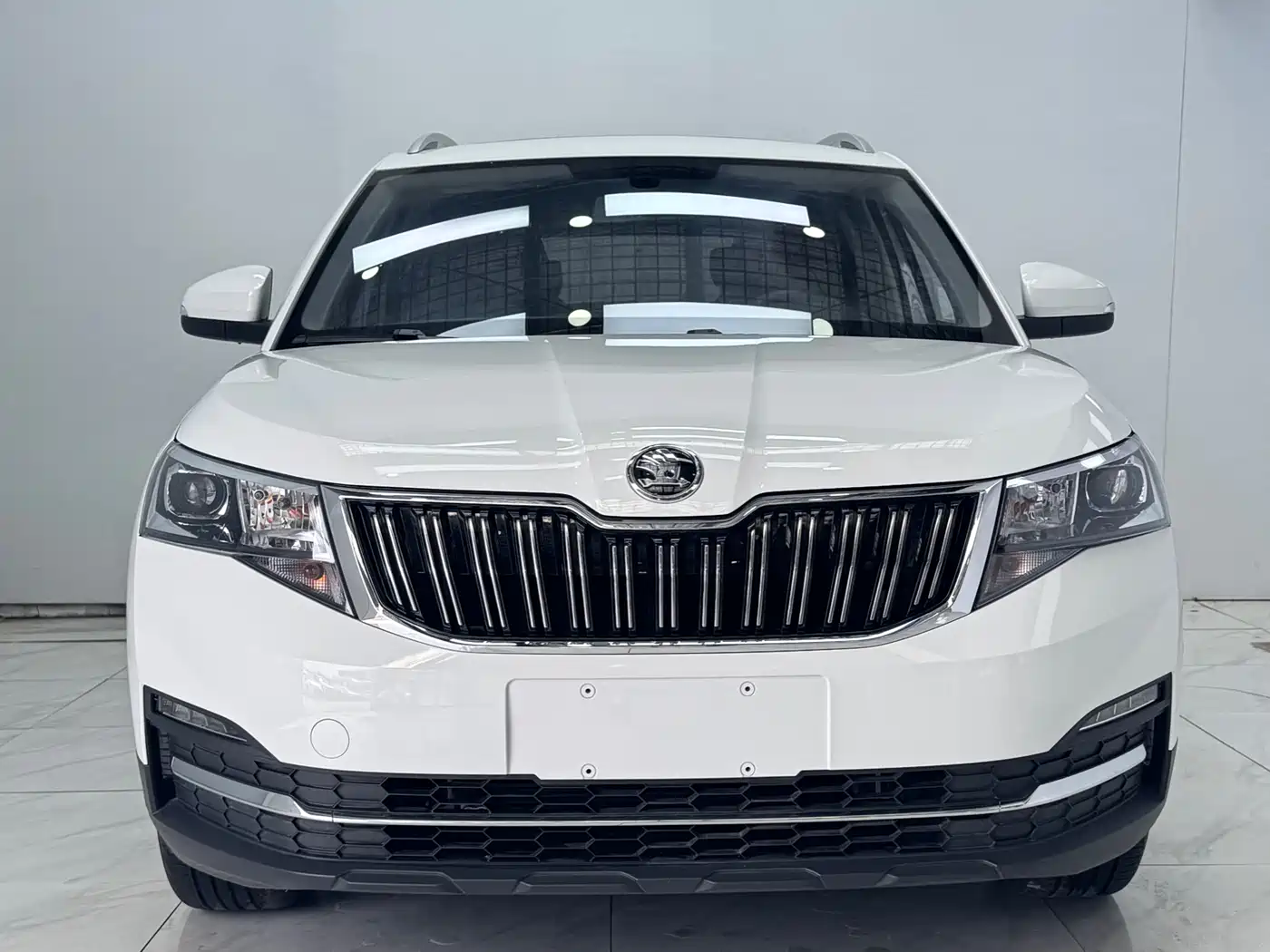 Škoda Kamiq 2023 Facelift 1.5L Auto Comfort Edition фото 2