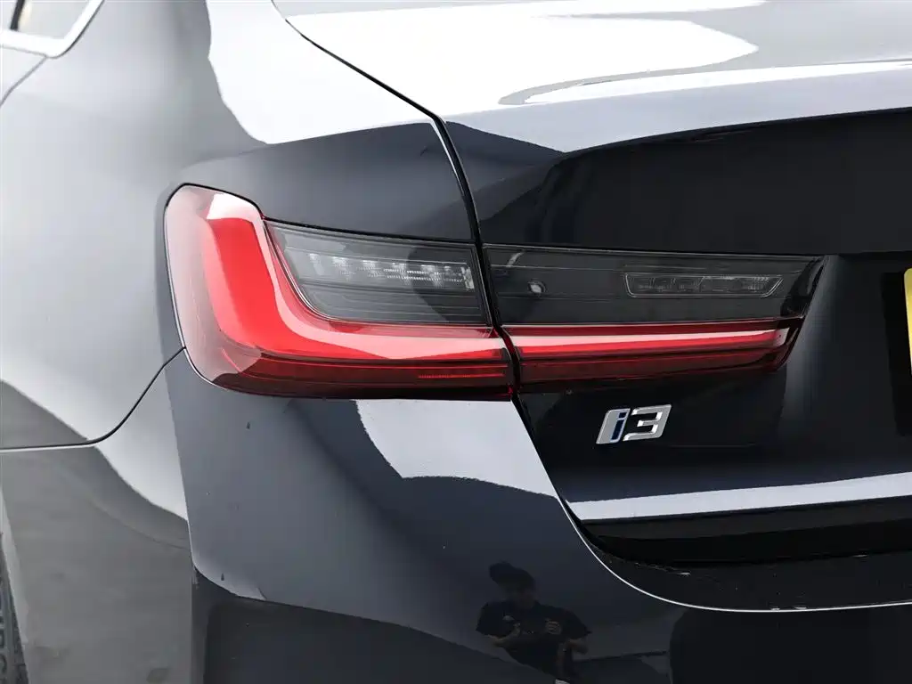 BMW i3 2022 eDrive 35 L фото 7