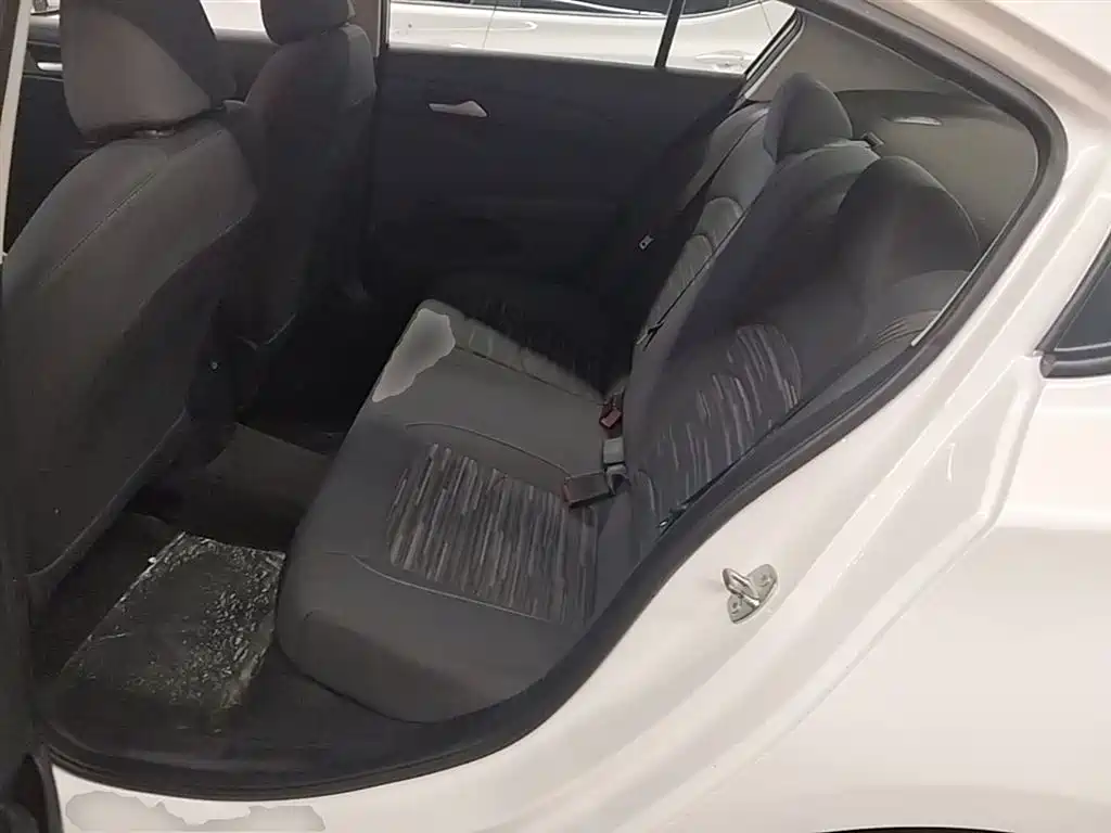 Chevrolet Cavalier 2019 320 Auto Sunroof Enjoyment Edition фото 17
