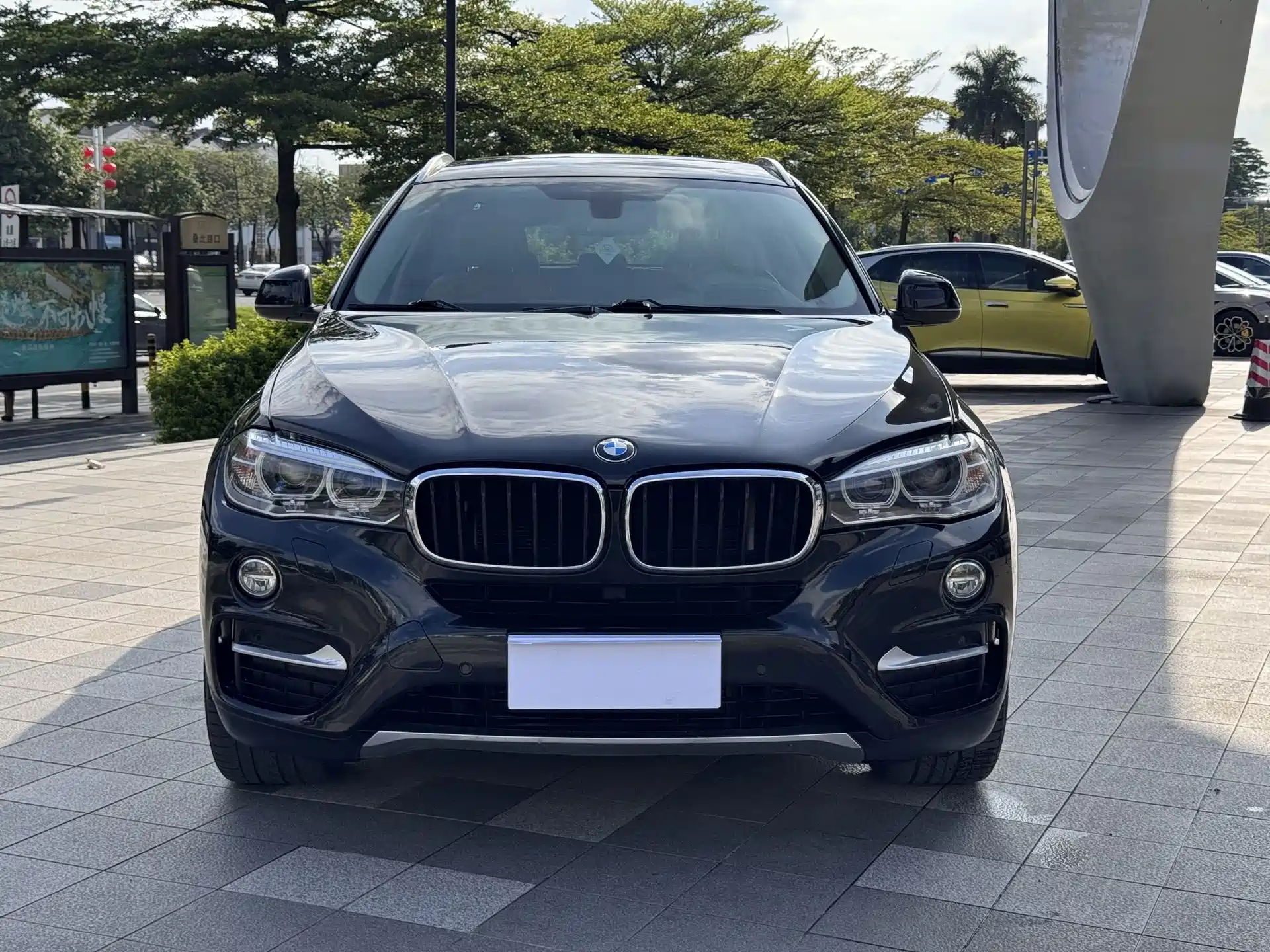 Фото 2 - BMW X6