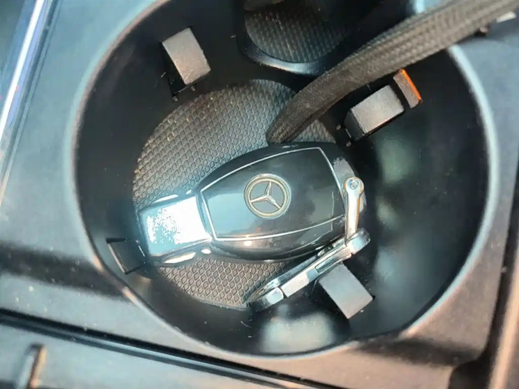 Mercedes-Benz E-Class 2015 Facelift E 260 L Sport фото 9