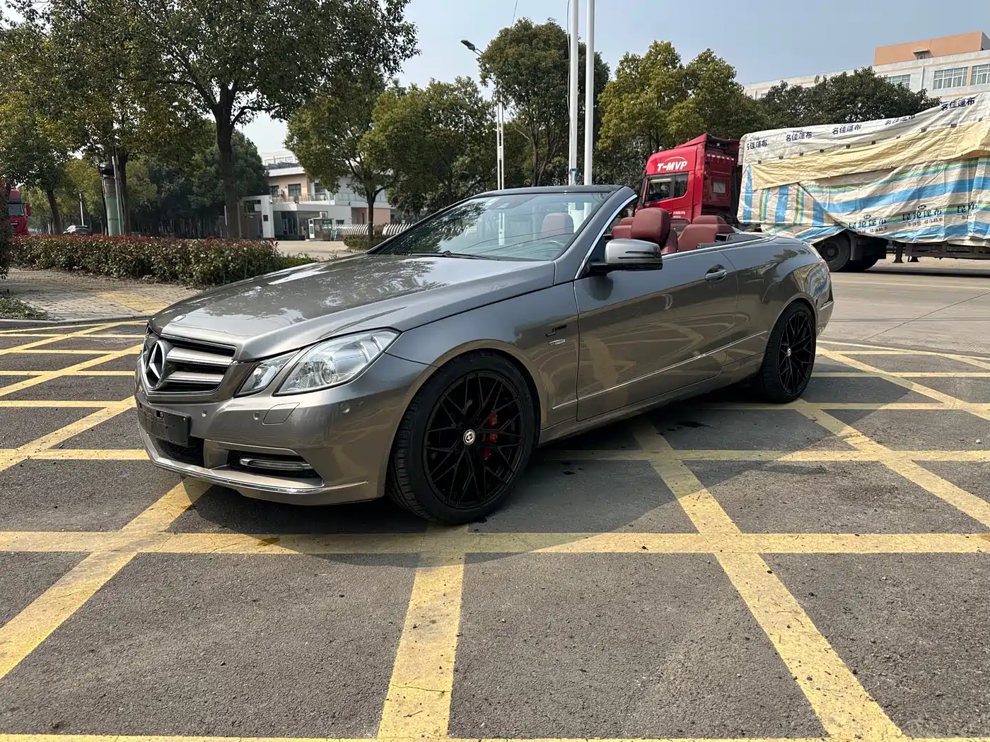 Mercedes-Benz E-Class (Import) 2011 E 260 CGI Convertible фото 9