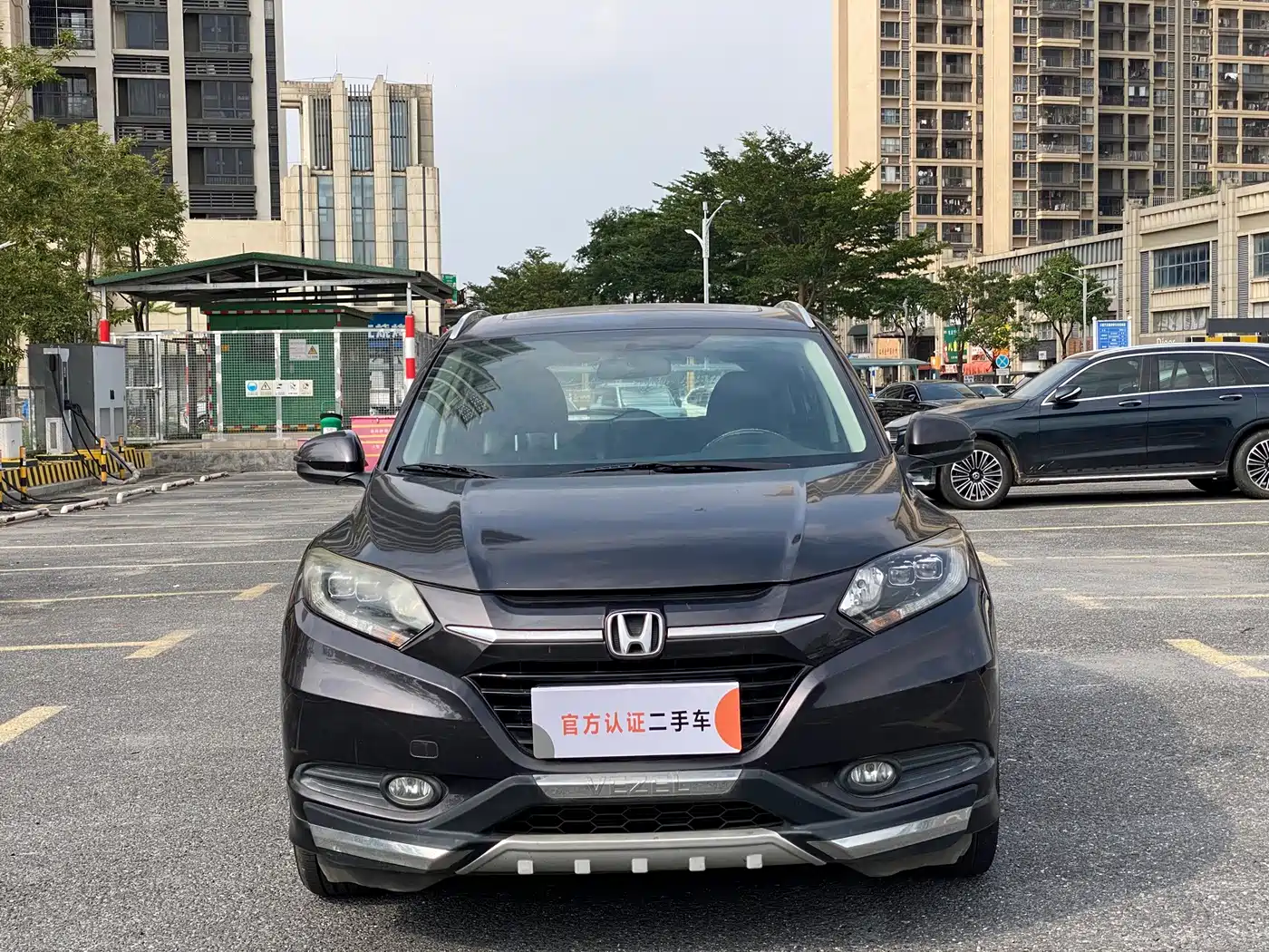Honda Vezel 2015 2015 1.8L CVT FWD Luxury
