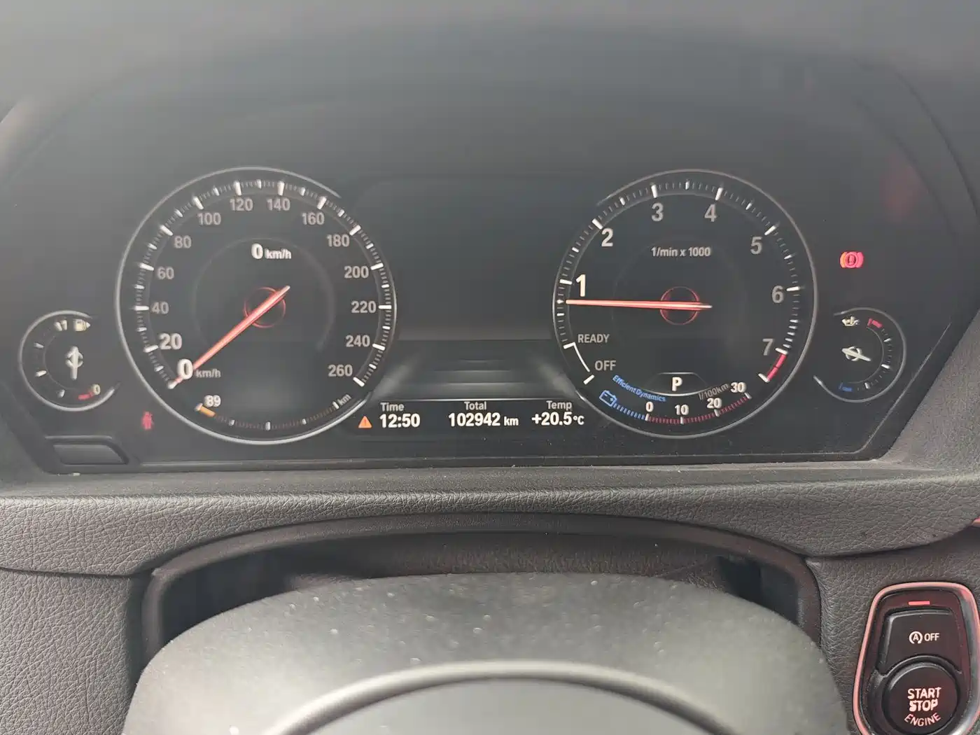 BMW 3 Series 2018 330i M Sport Black Night Edition фото 11