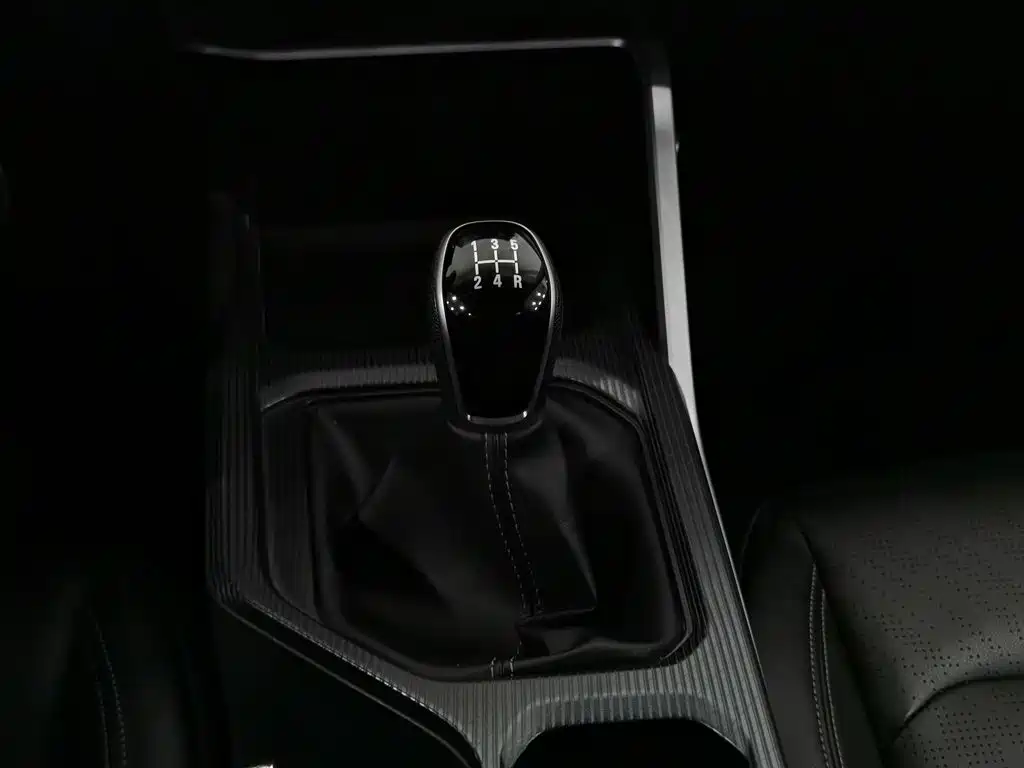 Photo 13 - Geely Emgrand