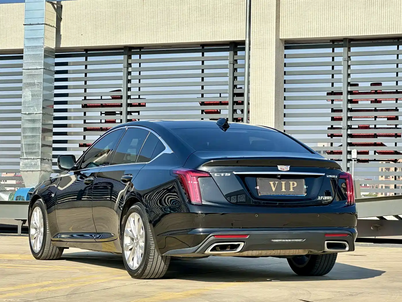 CADILLAC CT5