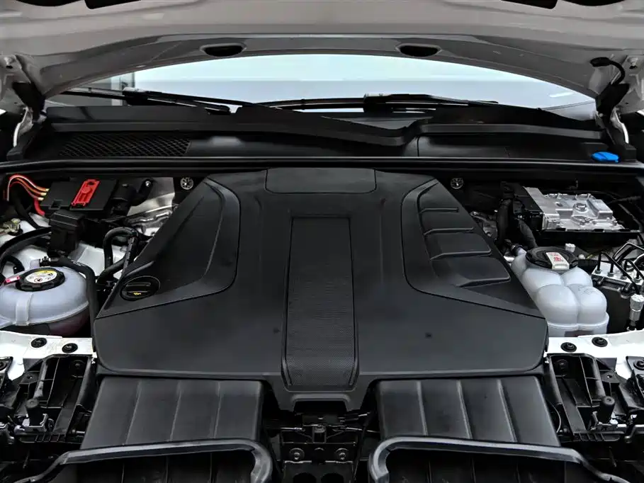 Porsche Cayenne New Energy 2024 Cayenne E-Hybrid 2.0T фото 37