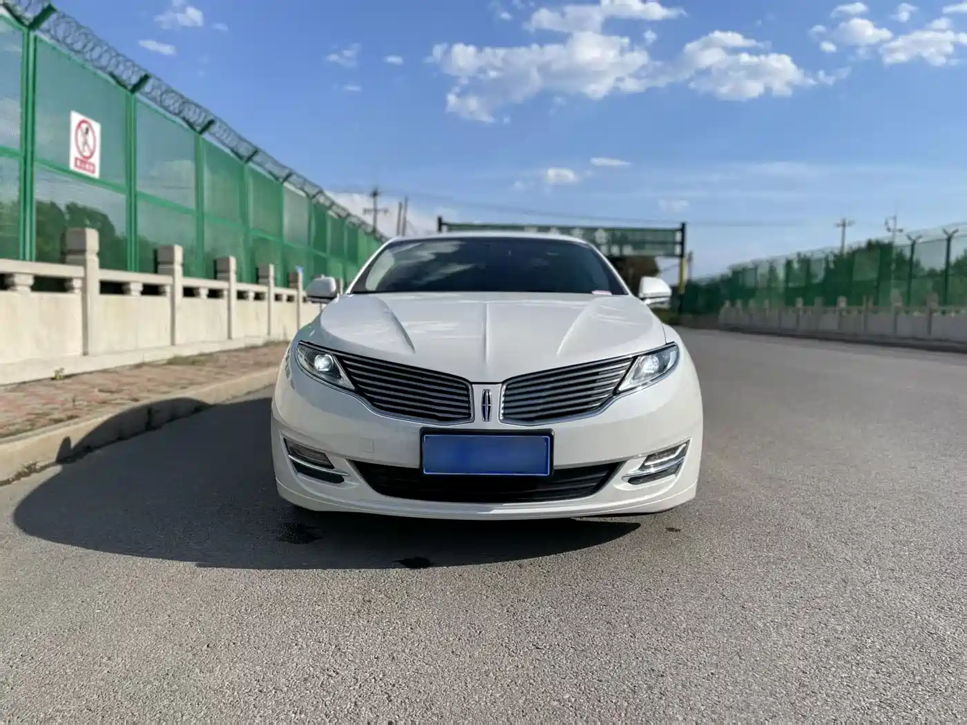 Lincoln MKZ 2016 2014 2.0T Premium Edition
