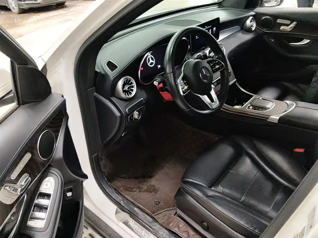 Mercedes-Benz GLC 2020 GLC 300 L 4MATIC Dynamic фото 23