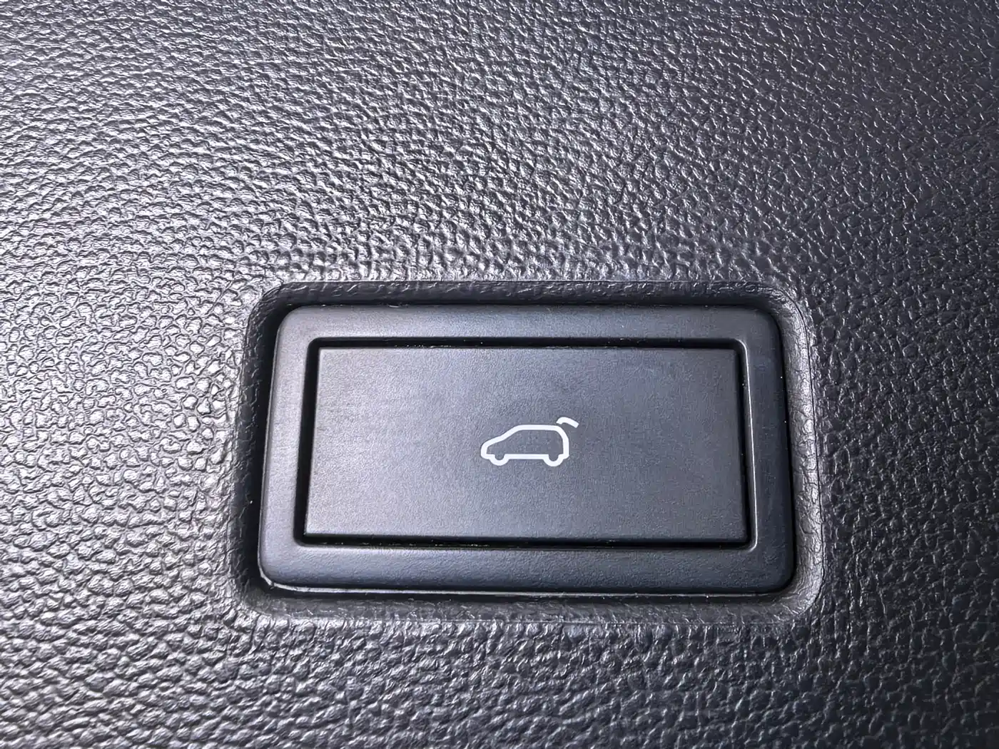 Volkswagen T-ROC 2022 280TSI DSG 2WD Comfort PLUS фото 22