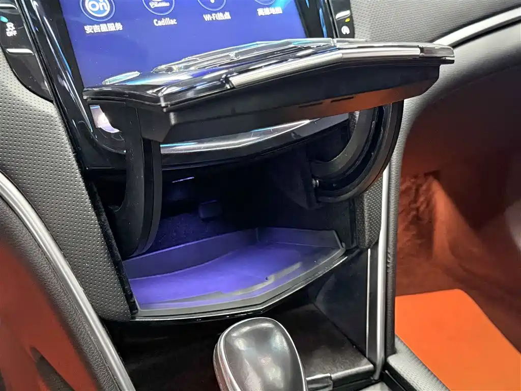 Cadillac XTS 2018 28T Technology фото 27