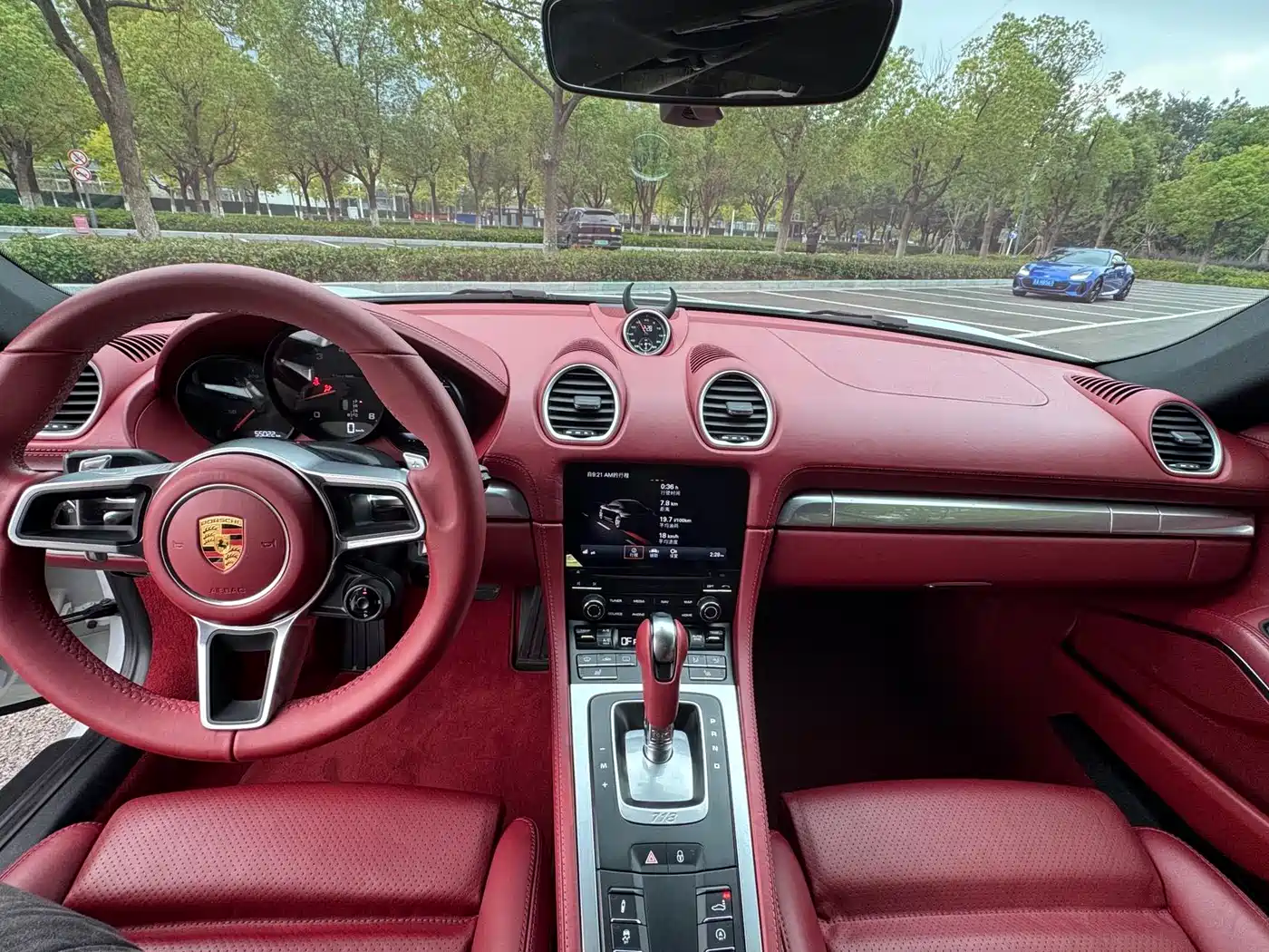 Porsche 718 2018 Cayman 2.0T фото 7