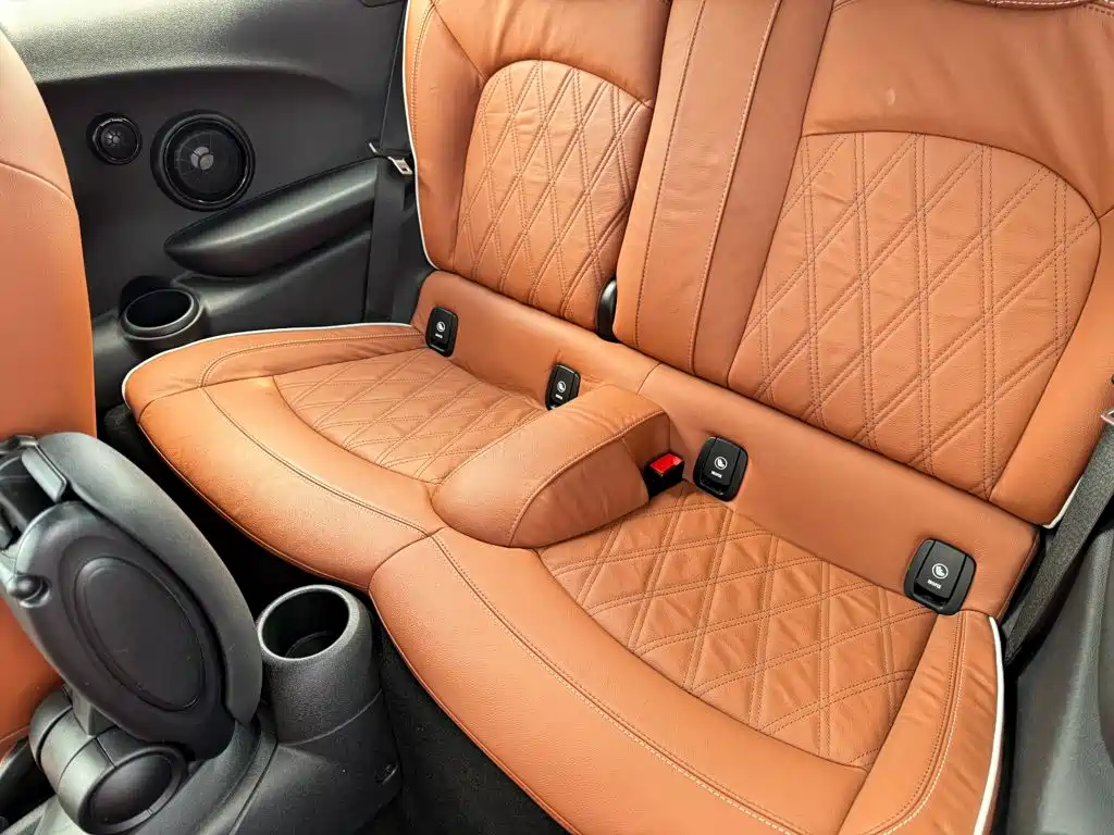 Фото 8 - MINI MINI