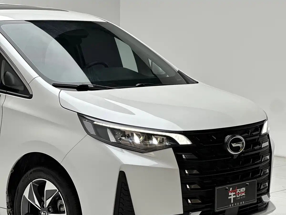 GAC Trumpchi Trumpchi M6 2025 2023 PRO 270T DCT Luxury Edition