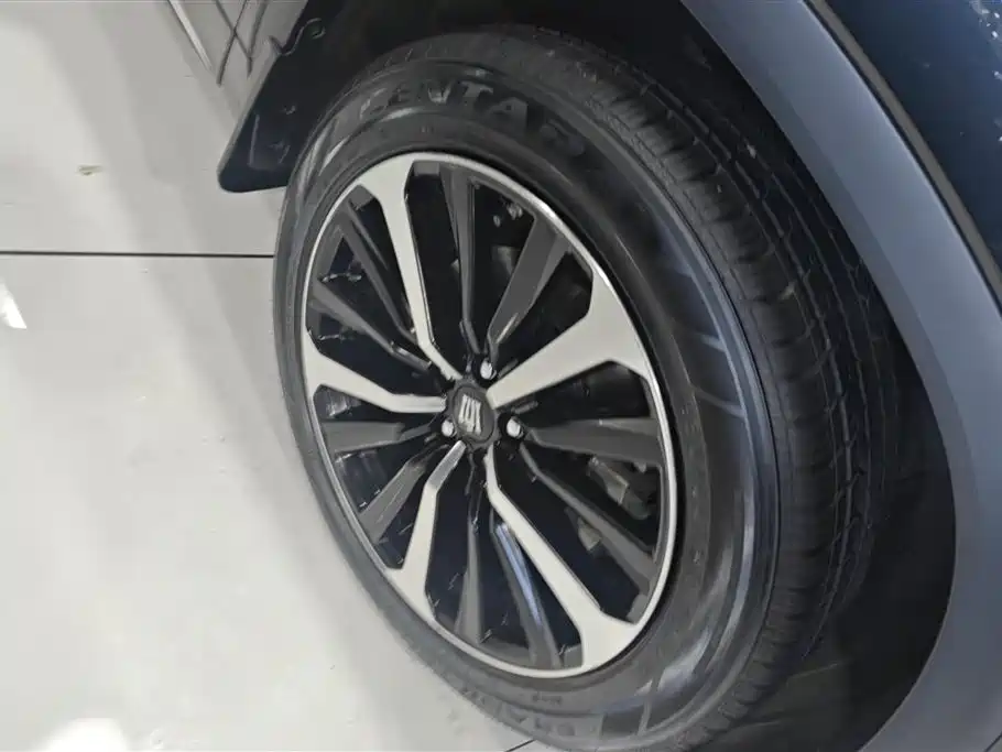 Toyota Crown Kluger 2021 2.5L HEV AWD Flagship Edition фото 6