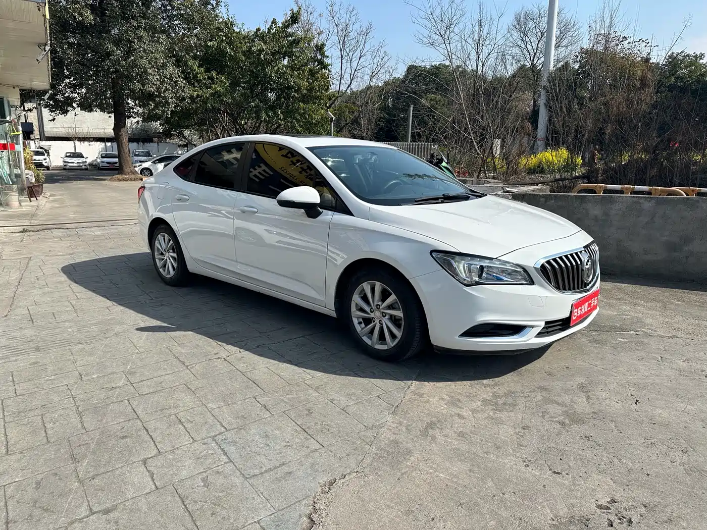 Buick Verano 2017 Sedan 15S Automatic Progressive фото 3