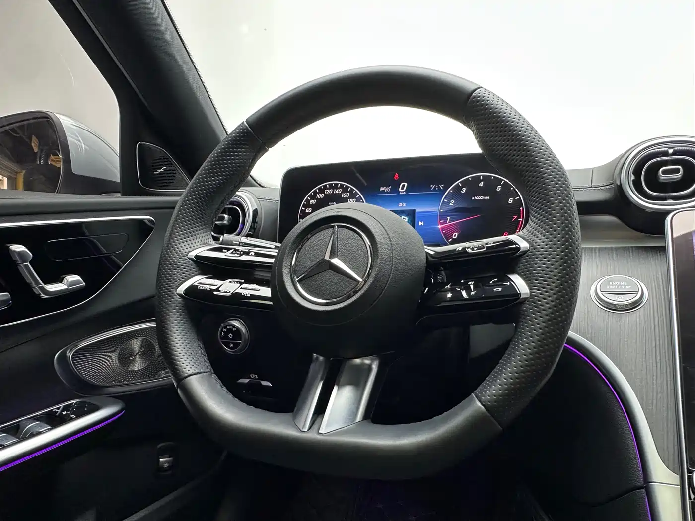 Mercedes-Benz C-Class 2023 Facelift C 260 L Sport Edition фото 10