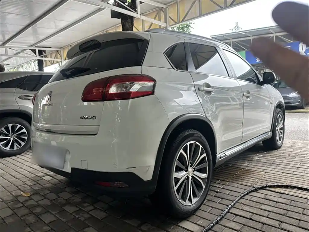 Peugeot 4008 (Import) 2013 2.0L 2WD Fashion фото 12