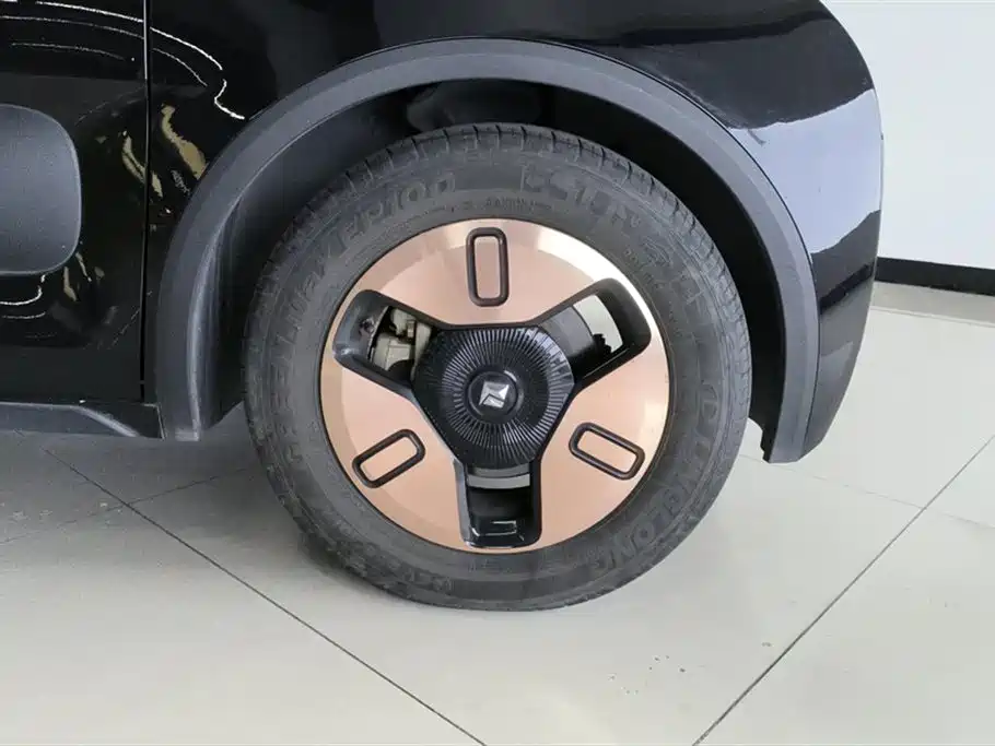 BAOJUN KIWI EV