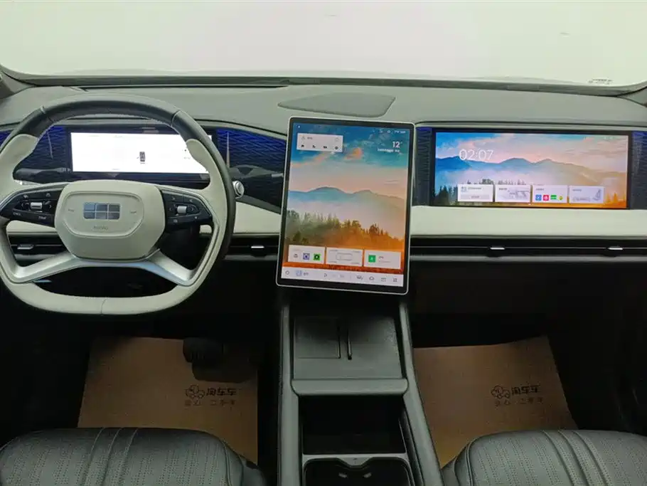 GEELY GALAXY GALAXY L7