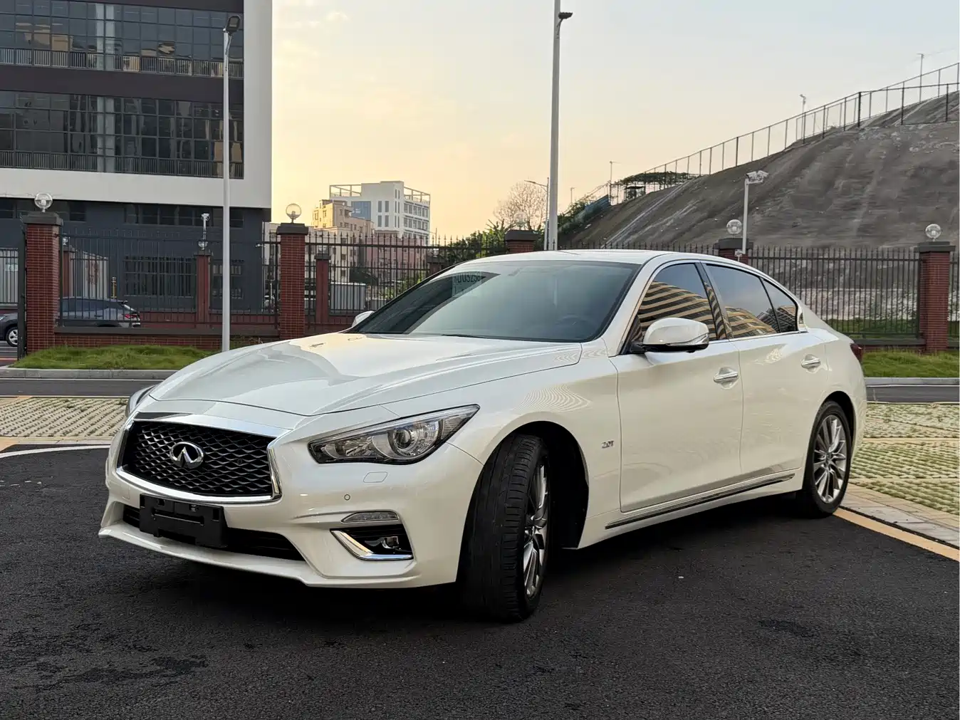 2022 Infiniti Q50L