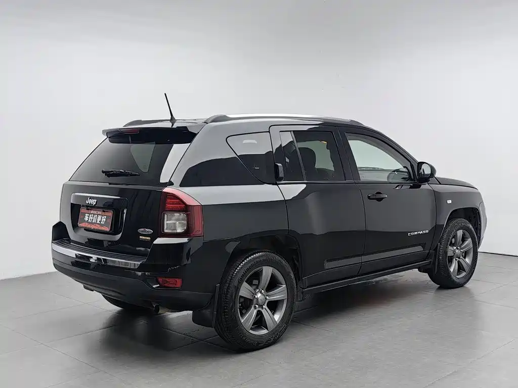 Jeep Compass (Import) 2014 2014 Facelift 2.4L 4WD Comfort Edition