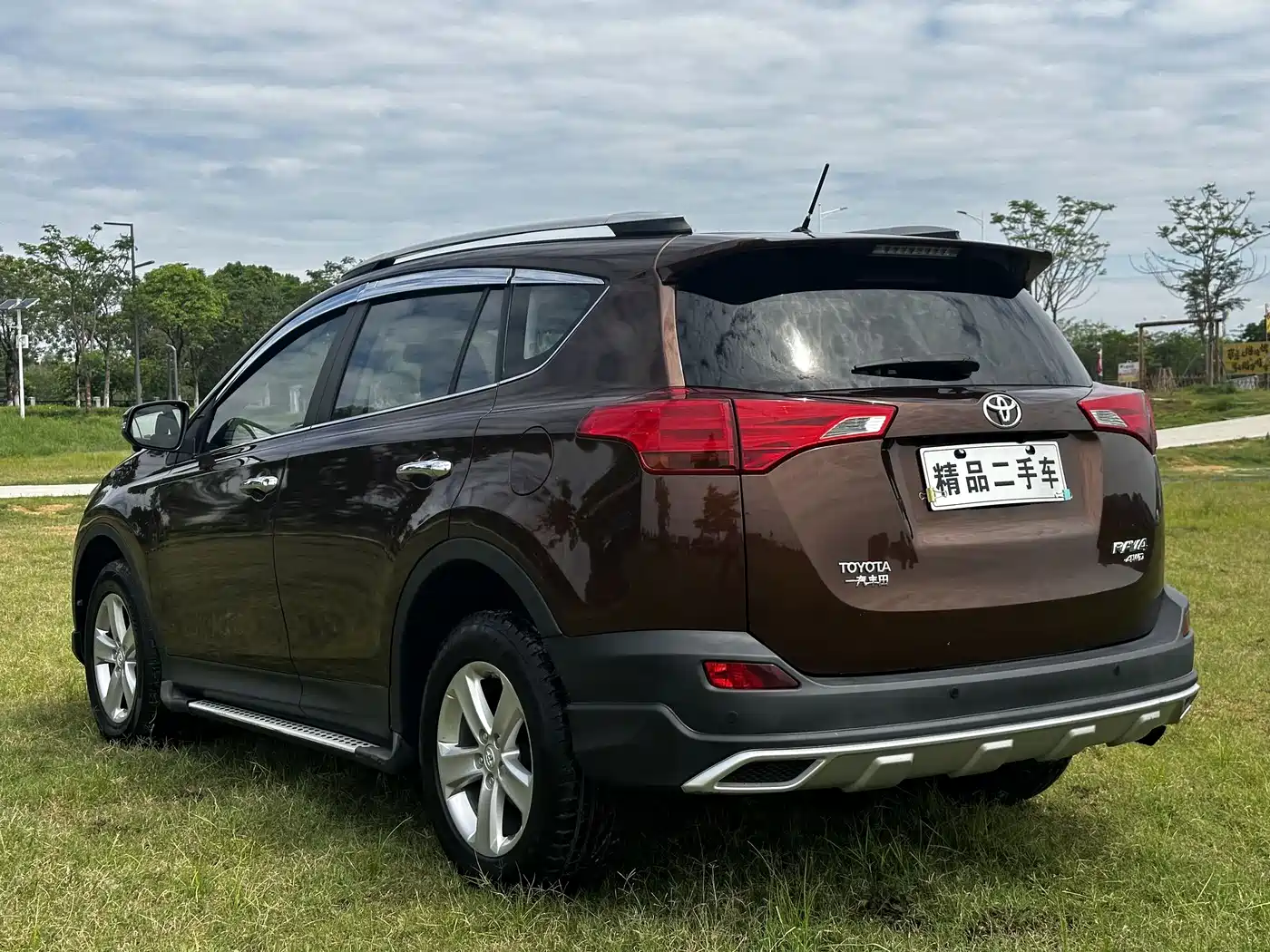 Toyota RAV4 Rongfang 2013 2.5L Auto 4WD Elite фото 6
