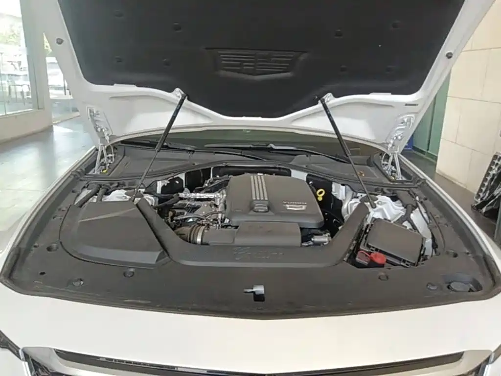 Cadillac CT6 2025 2023 28T Premium Model