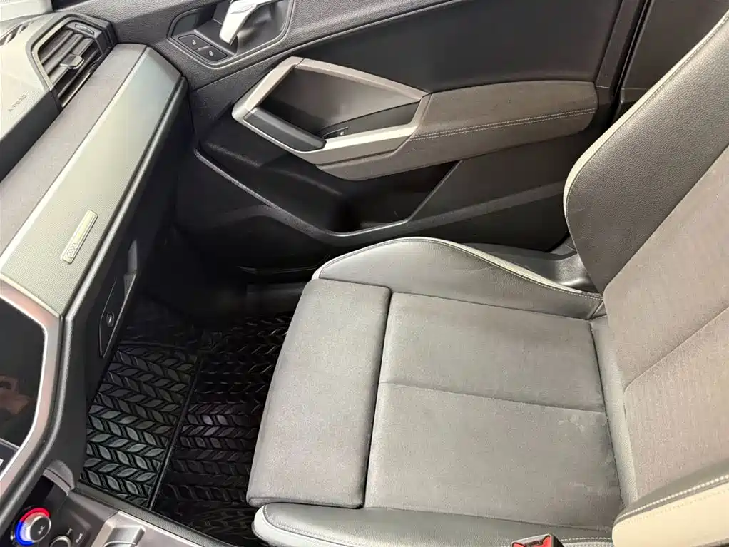 Audi Q3 2022 35 TFSI Progressive Dynamic фото 20