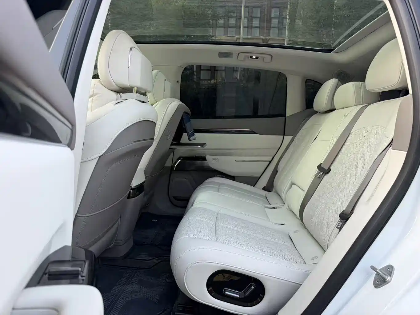 ZEEKR 7X 2026 2026 Model 75kWh RWD Smart Driving Edition